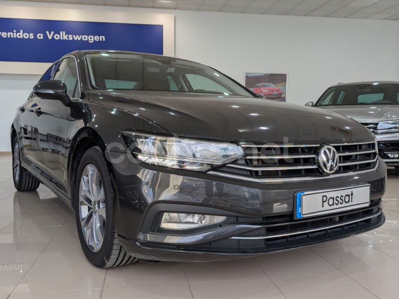 VOLKSWAGEN Passat Executive 2.0 TDI DSG