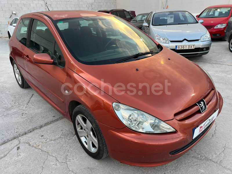 PEUGEOT 307 2.0 HDi 110 XS