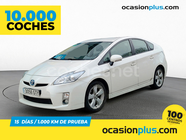 TOYOTA Prius 1.8 HSD ADVANCE