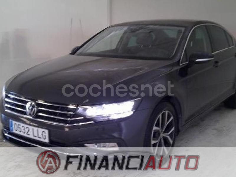 VOLKSWAGEN Passat Executive 2.0 TDI DSG