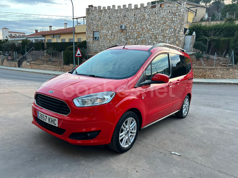 FORD Tourneo Courier 1.0 EcoBoost Sport