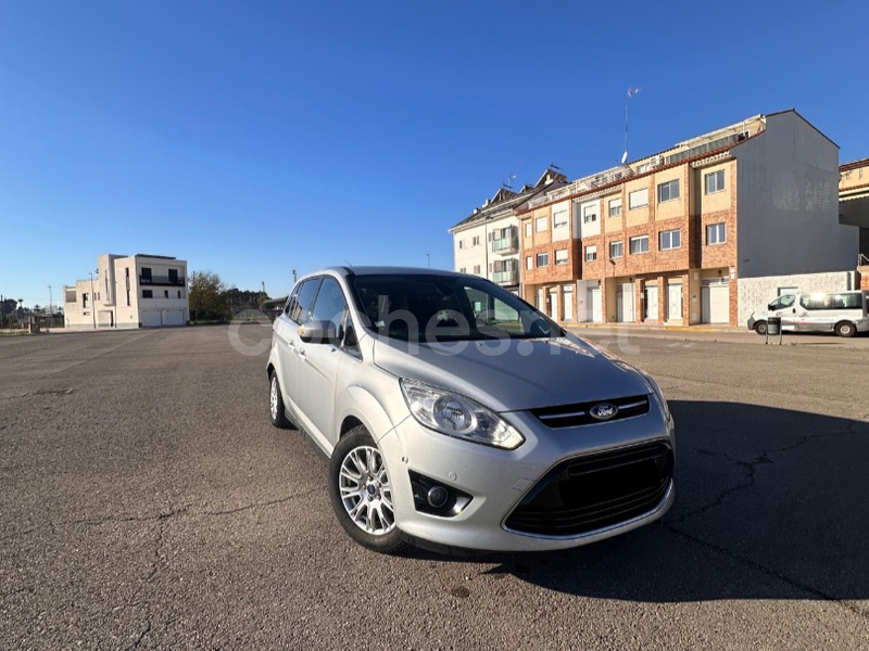FORD Grand C-Max 1.6 TDCi 115 Titanium
