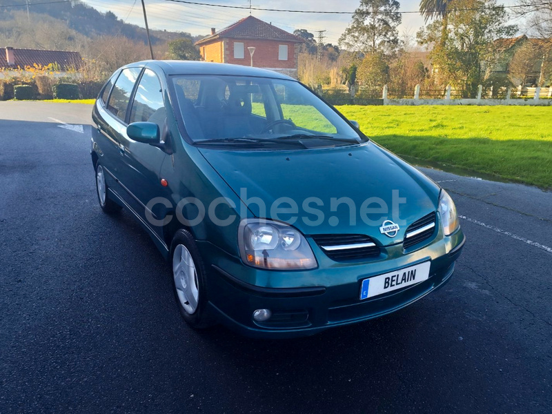 NISSAN Almera Tino 1.8 Comfort