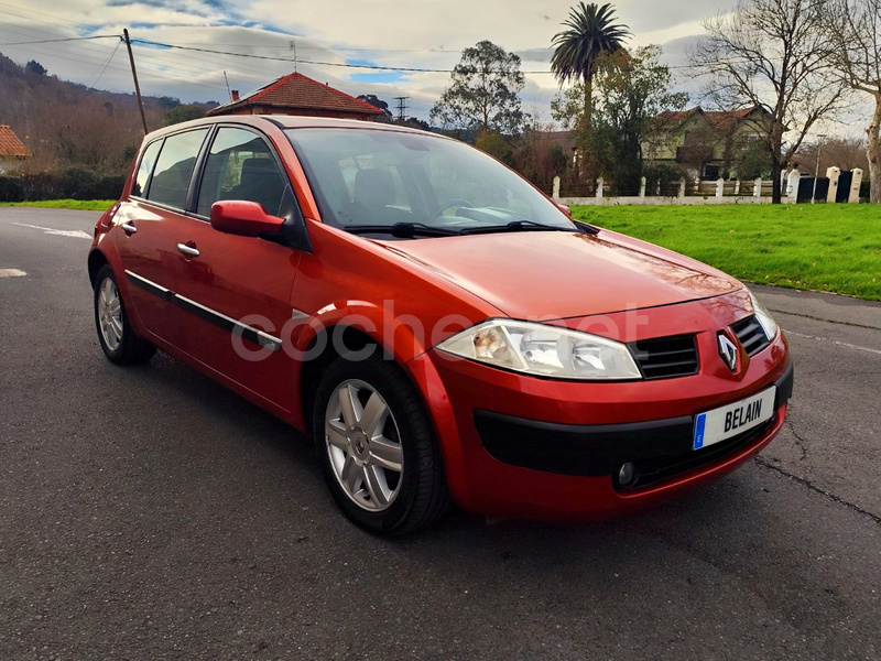 RENAULT Mégane Confort Authentique 1.6 16v