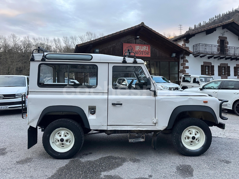 LAND-ROVER Defender DEFENDER 90 TDI TECHO DURO