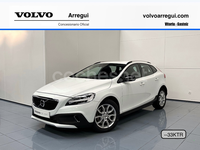 VOLVO V40 Cross Country 1.5 T3 Pro Auto