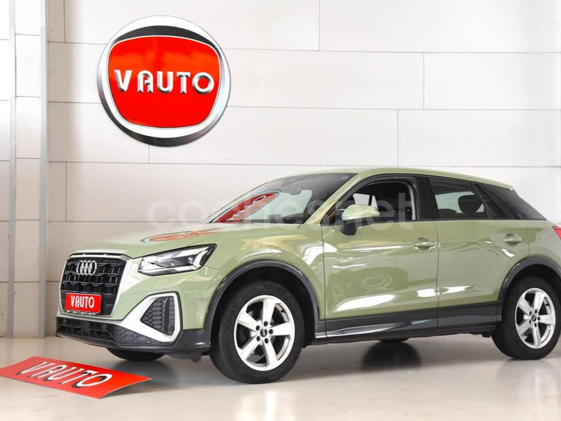 AUDI Q2 S line 30 TDI