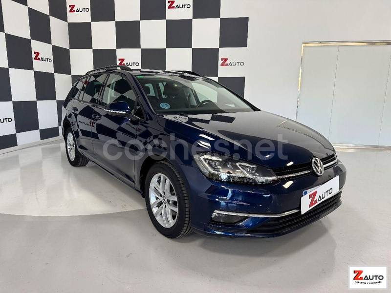 VOLKSWAGEN Golf Advance 2.0 TDI Variant