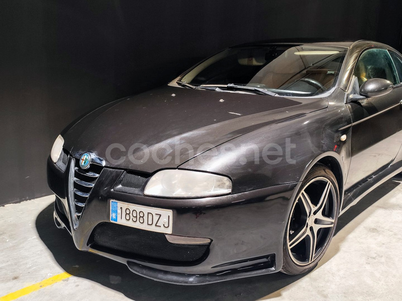 ALFA ROMEO GT 1.9 JTD