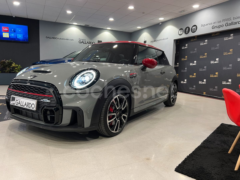 MINI MINI JOHN COOPER WORKS