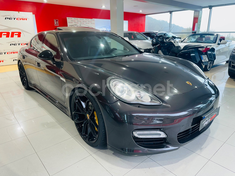 PORSCHE Panamera 4.8 Turbo