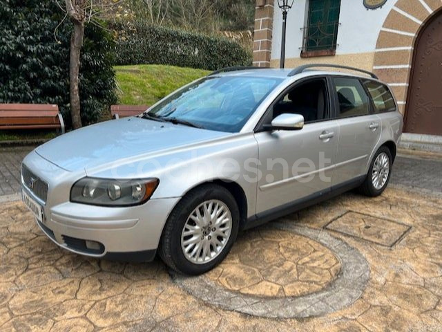 VOLVO V50 2.0D Momentum