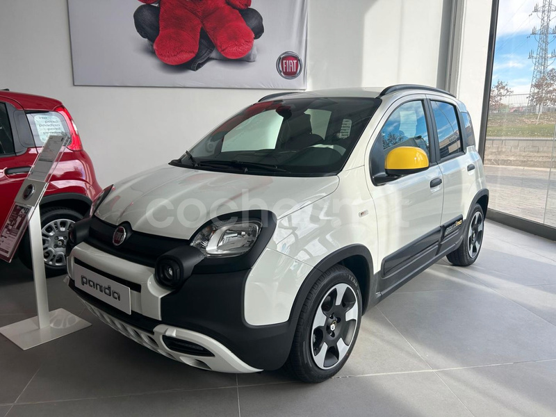 FIAT Panda Pandina 1.0 Hybrid