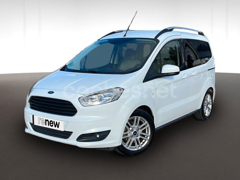 FORD Tourneo Courier 1.0 EcoBoost Titanium