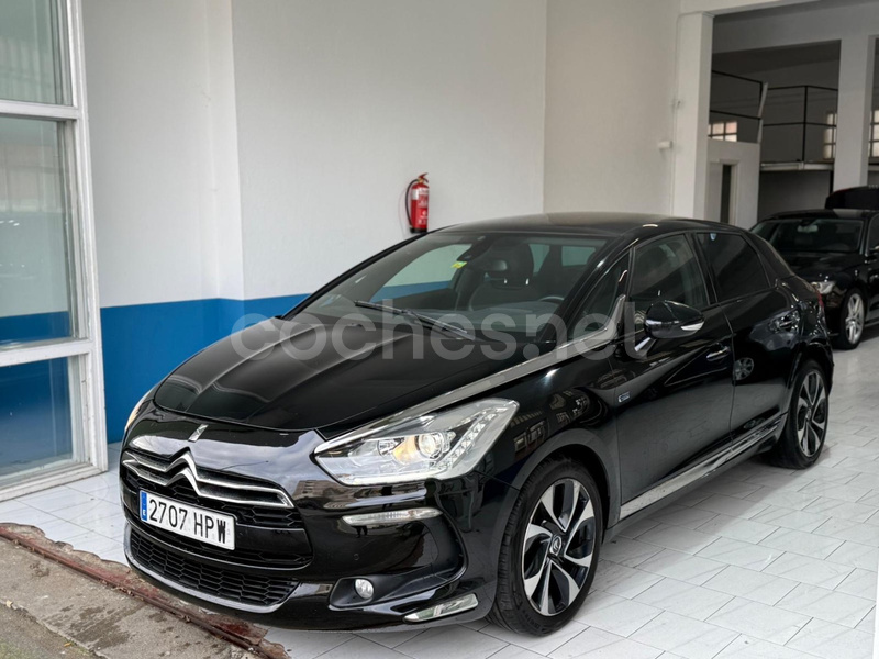 CITROEN DS5 Hybrid4 Airdream Style