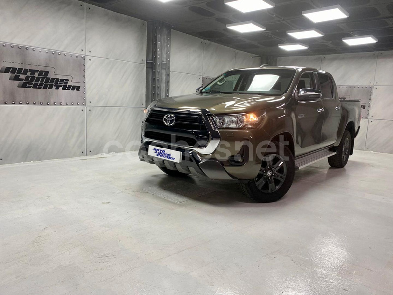 TOYOTA Hilux 2.4 D4D Cabina Doble GX Plus