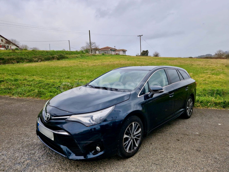 TOYOTA Avensis 2.0 150D ADVANCE TS