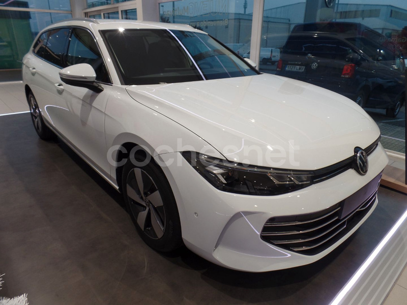 VOLKSWAGEN Passat RLine eHybrid PHEV DSG
