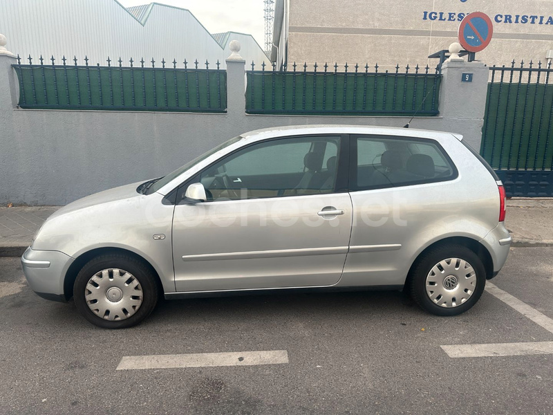 VOLKSWAGEN Polo 1.2 Conceptline