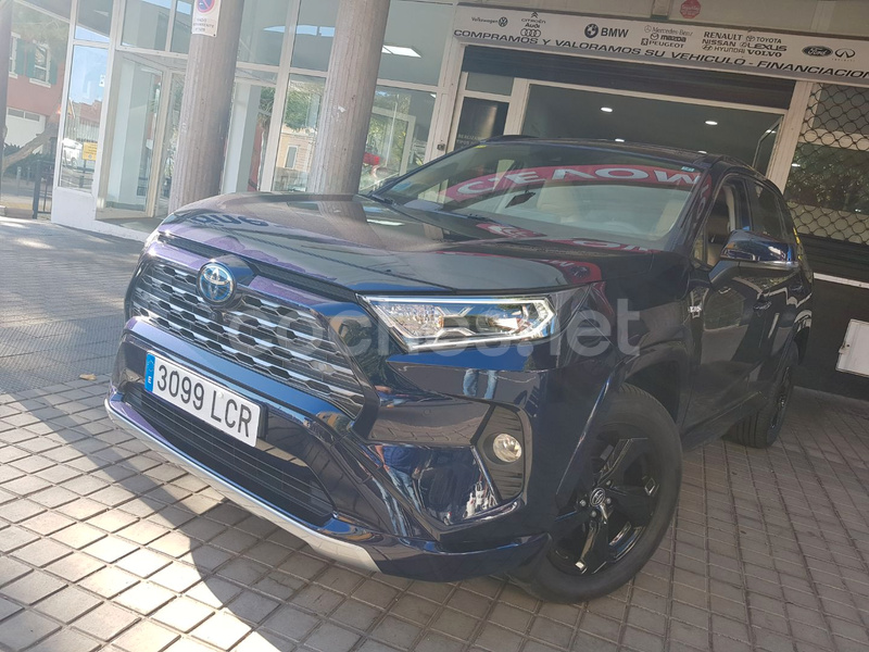 TOYOTA Rav4 2.5l 220H Luxury 4WD