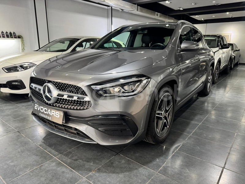 MERCEDES-BENZ GLA GLA 200 D