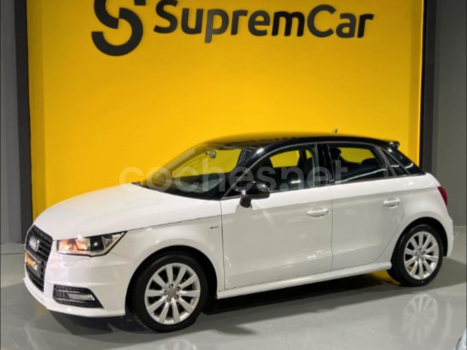 AUDI A1 Active Kit 1.0 TFSI S tro Sportback