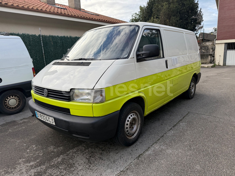 VOLKSWAGEN Transporter TRANSP. KOMBI9 1.9TD 3320