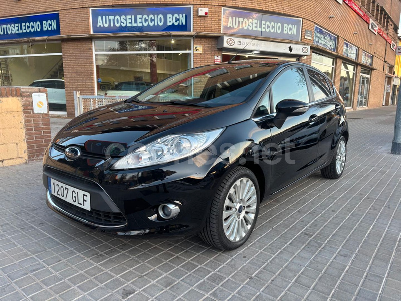 FORD Fiesta 1.4 Titanium