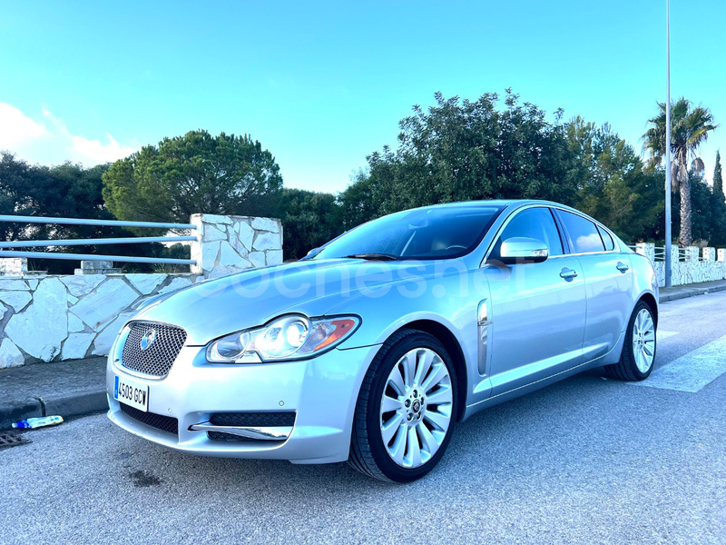 JAGUAR XF 3.0 V6 Luxury