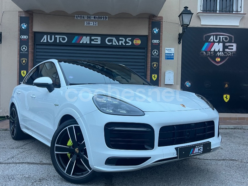 PORSCHE Cayenne Coupé EHybrid Platinum Edition