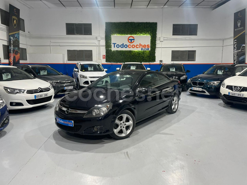 OPEL Astra Twin Top 1.9 CDTi Enjoy