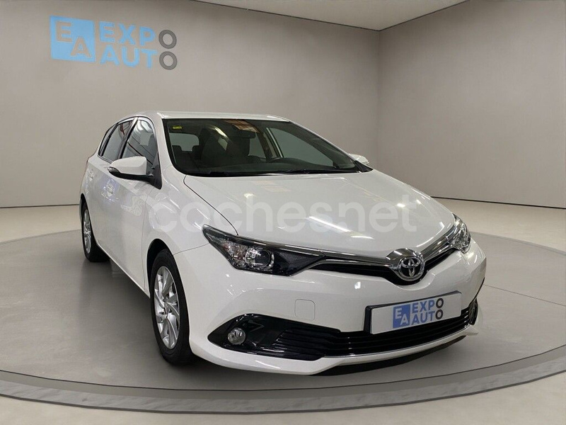 TOYOTA Auris 1.2 120T Active