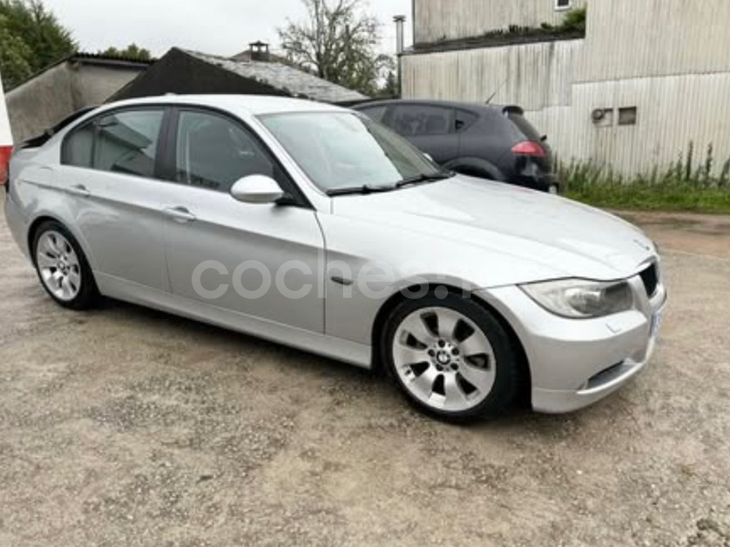 BMW Serie 3 320d E90