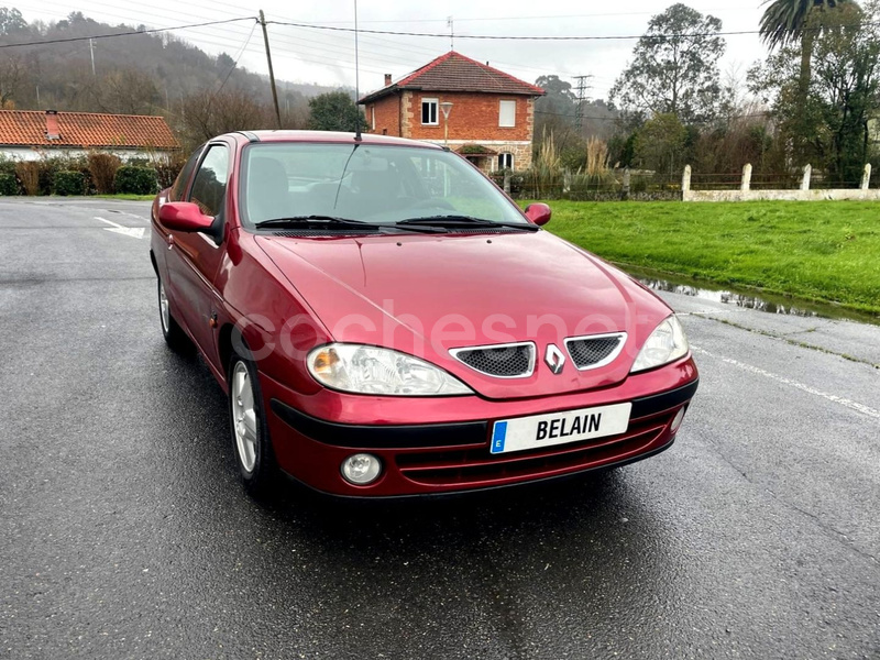 RENAULT Mégane COUPE EXPRESSION 1.9DCI