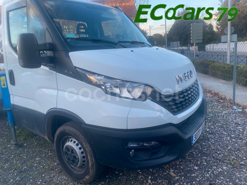 IVECO Daily 33S 14H 3450