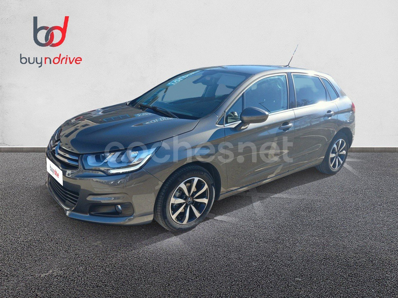 CITROEN C4 PureTech Live Edition