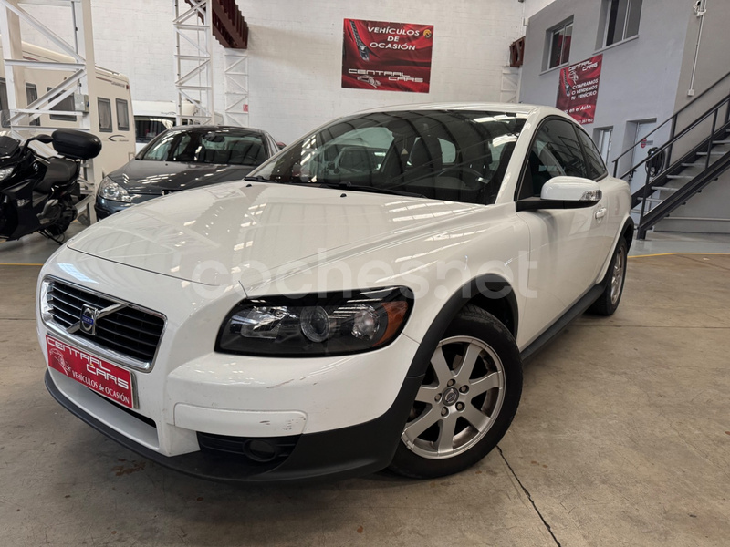 VOLVO C30 2.0D Momentum