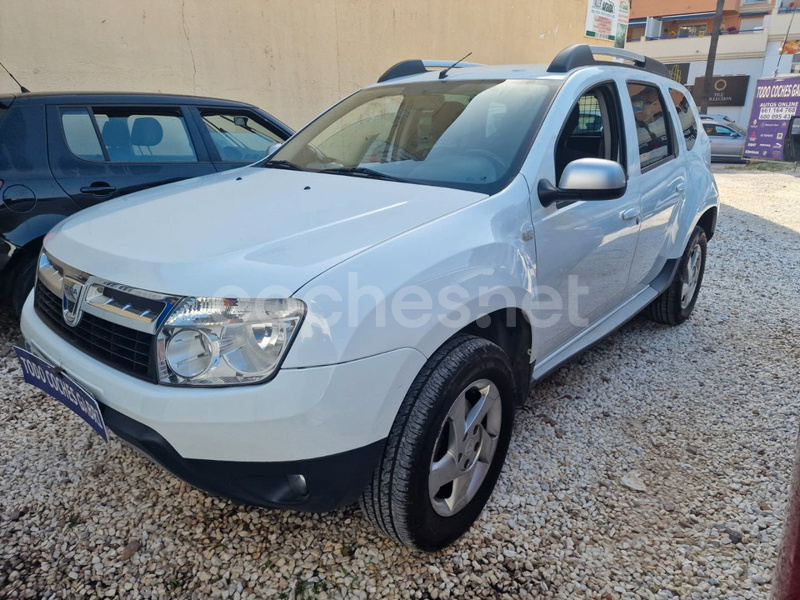 DACIA Duster Laureate 2012 dCi 110