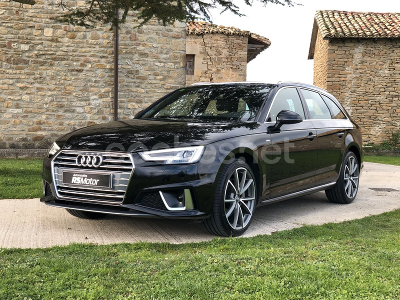 AUDI A4 Avant S line 35 TDI S tronic