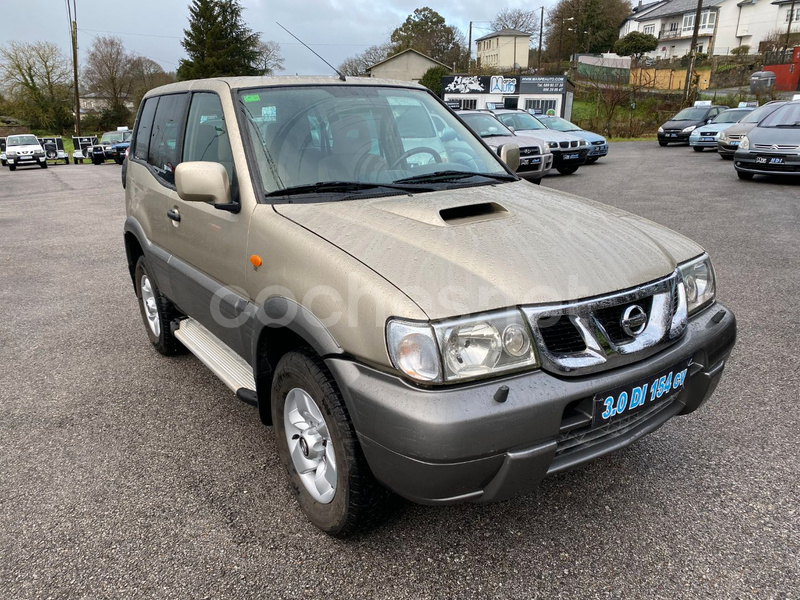 NISSAN Terrano 3.0DI Luxury