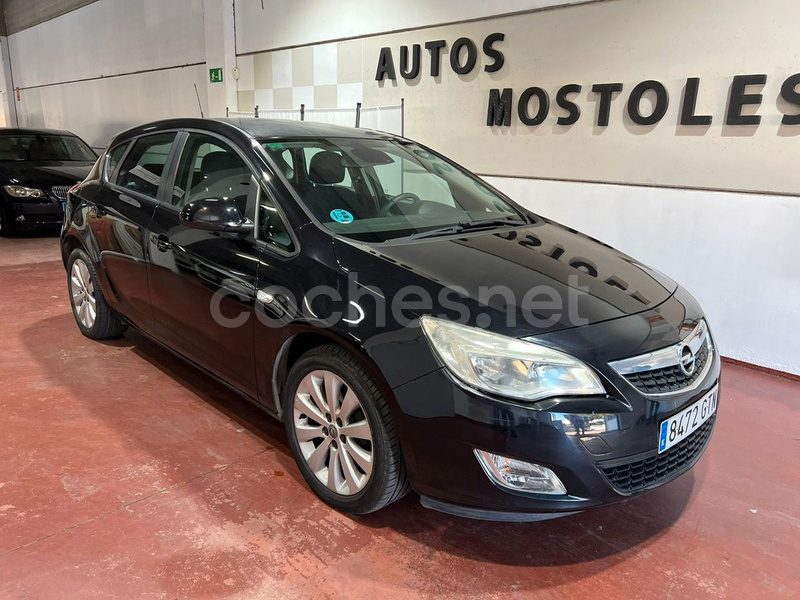 OPEL Astra 1.6 Enjoy