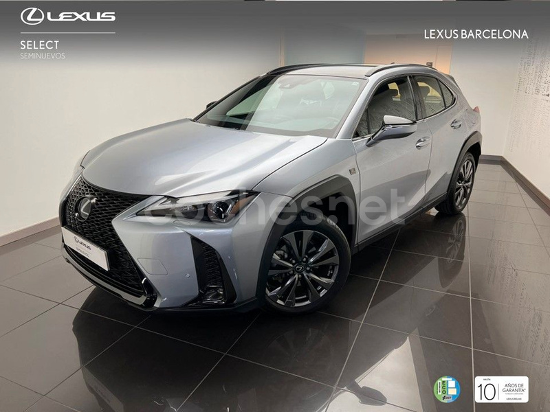 LEXUS UX 2.0 250h F Design