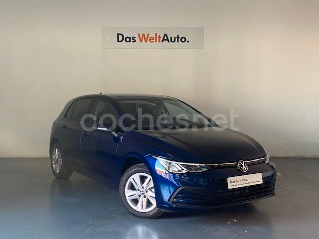 VOLKSWAGEN Golf Life 1.0 eTSI DSG