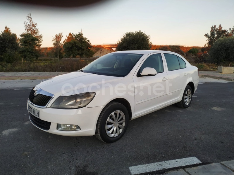 SKODA Octavia 1.6 MPi GLP Ambition