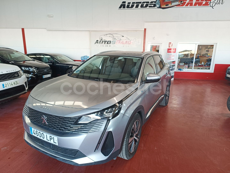 PEUGEOT 3008 Hybrid 225 eEAT8 Allure Pack