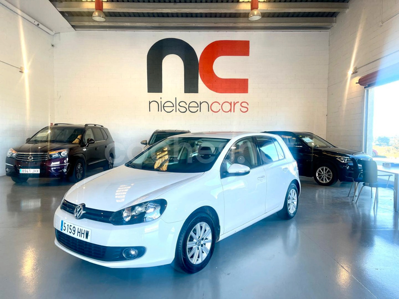 VOLKSWAGEN Golf 1.6 TDI Advance Rabbit