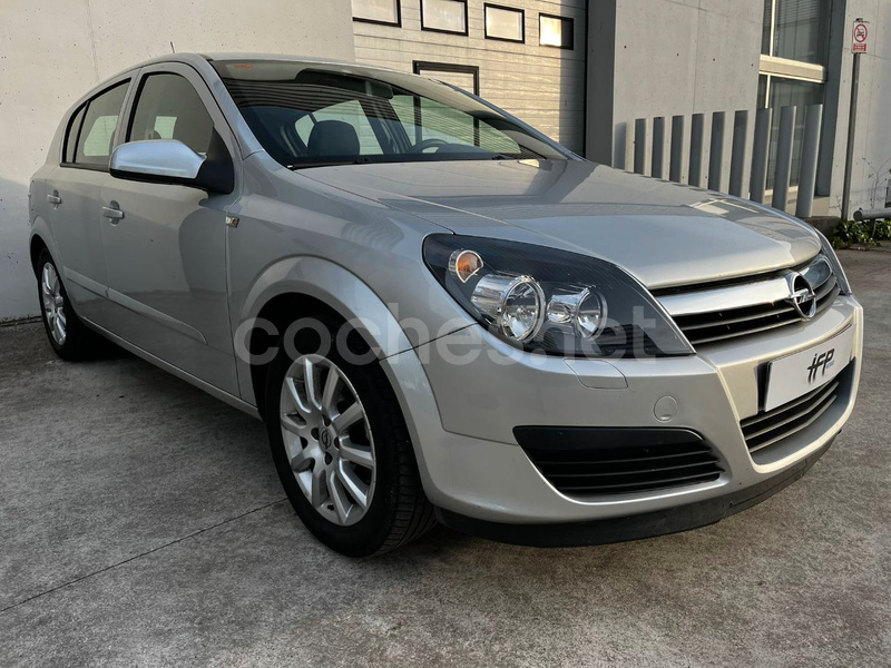 OPEL Astra 1.6 Enjoy