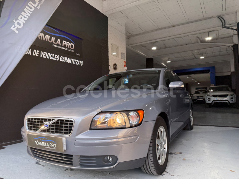 VOLVO S40 1.8 Momentum