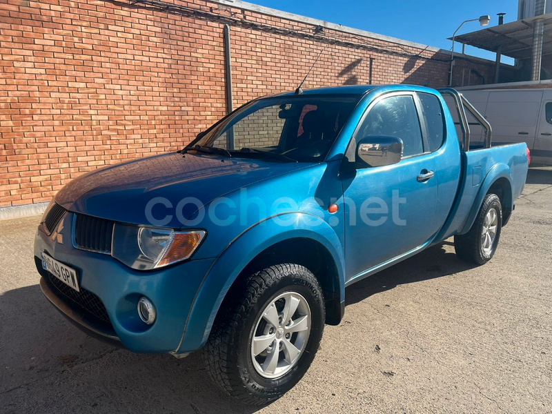 MITSUBISHI L200 2.5 DID 167 CV Single Cab Inform