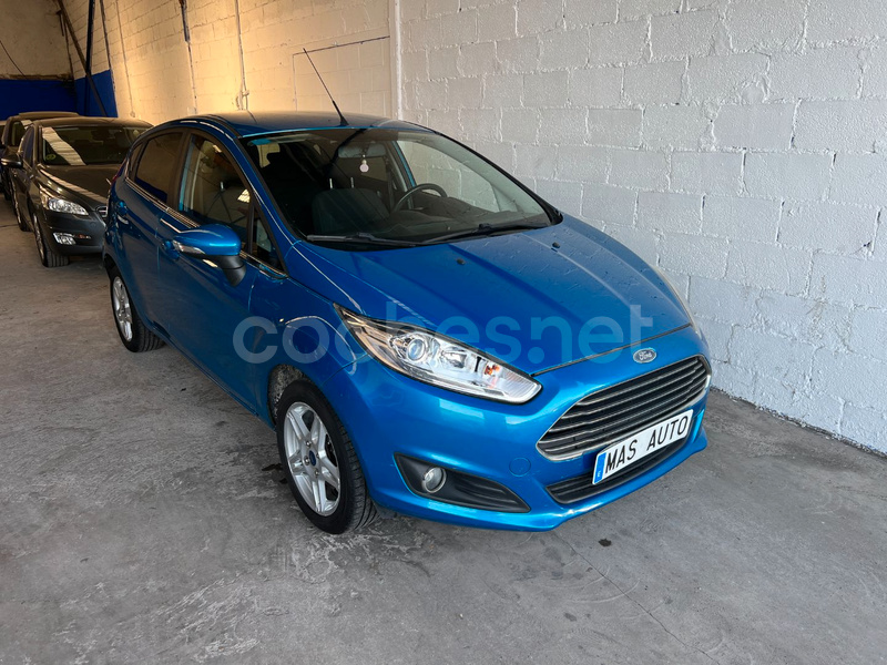 FORD Fiesta 1.0 EcoBoost Titanium